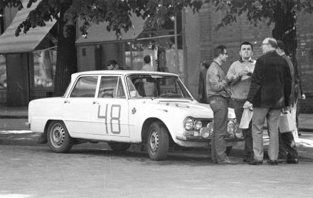 Ryszard Żyszkowski i Piotr Mystkowski – Alfa Romeo Giulia.